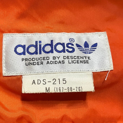 adidas フード収納 オレンジ ナイロンジャケット