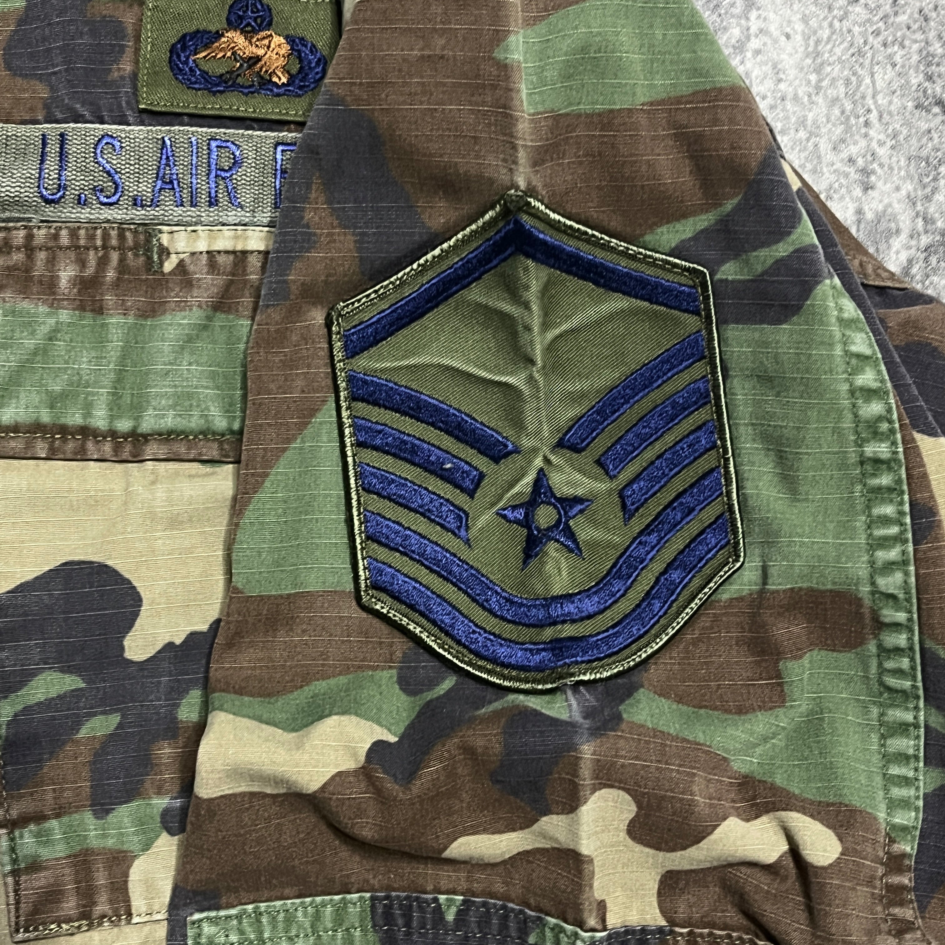 アメリカ軍 1980s- M81 ワッペン長袖迷彩シャツ – 奇縁