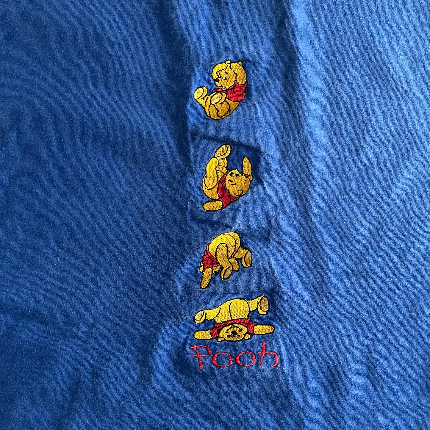 Disney USA古着 ブルー プーさん刺繍半袖Tシャツ